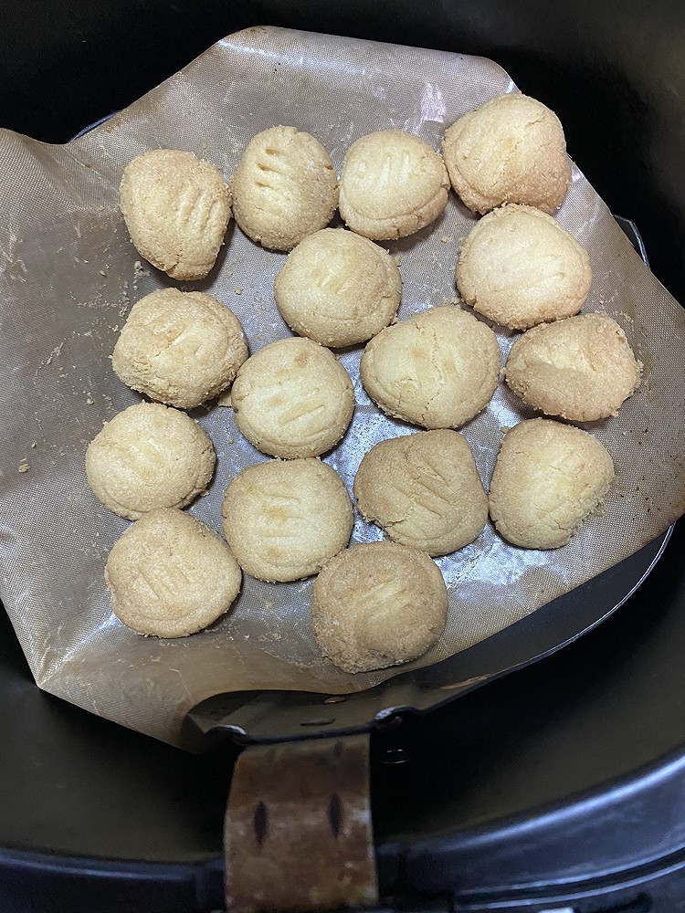空气炸锅烤多谷物面粉黄油饼干的做法