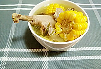 玉米山药炖鸡汤的做法