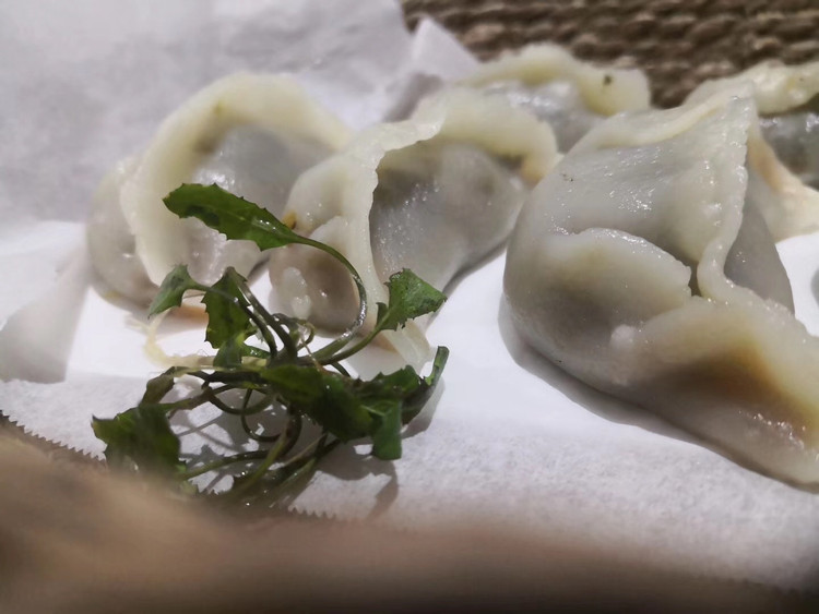 野菜麦篙饺子的做法
