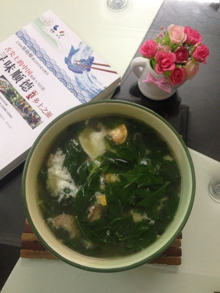 枸杞咸蛋肉片汤的做法