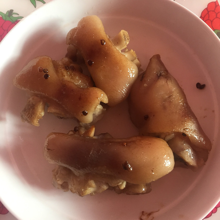 香辣猪蹄的做法