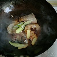 鲈鱼炖豆腐的做法图解8