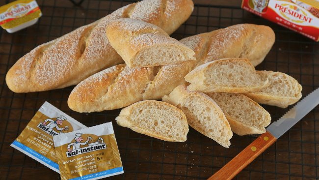 #法式面包#在家也能复刻经典～家庭版全麦法棍的做法