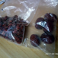 小米鸡蛋粥的做法图解2