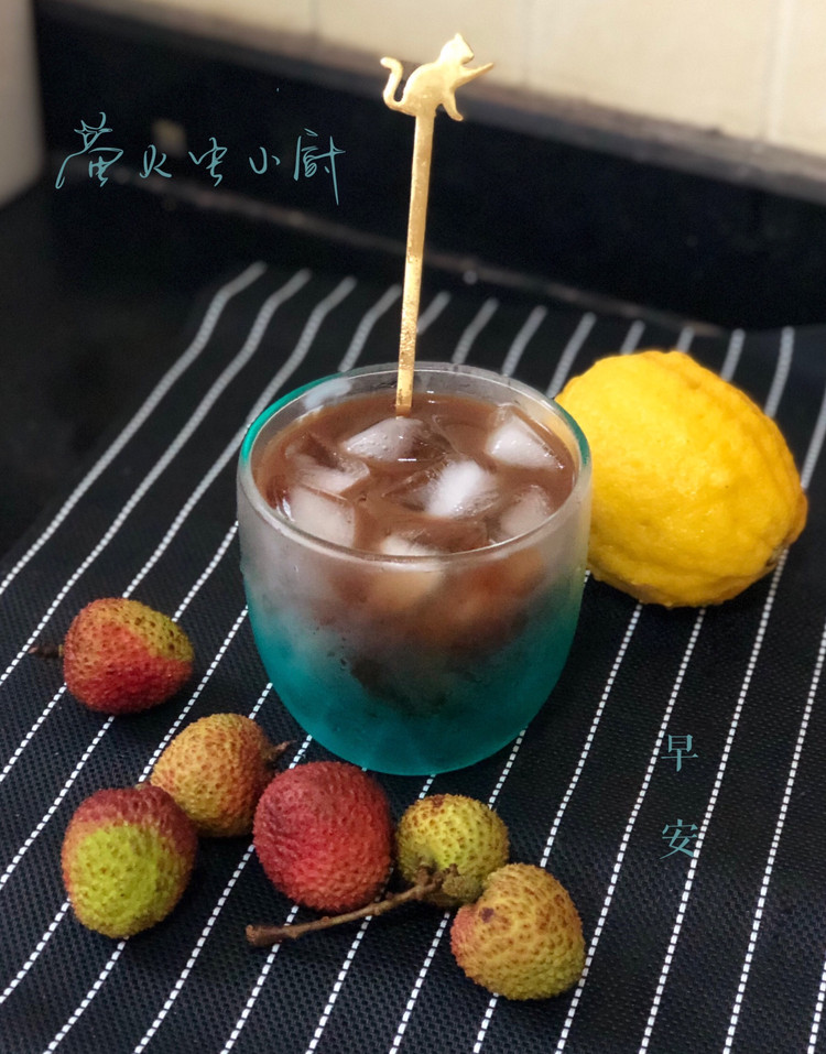 蜂蜜奶香美式咖啡的做法