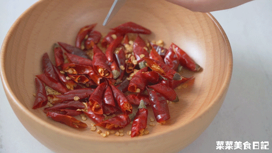 周黑鸭 | 咸香微辣的做法图解5