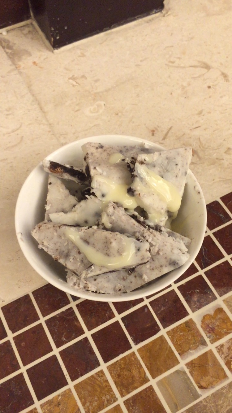腊鸡的奥利奥炒酸奶（其实是沙冰，先看小贴士）的做法