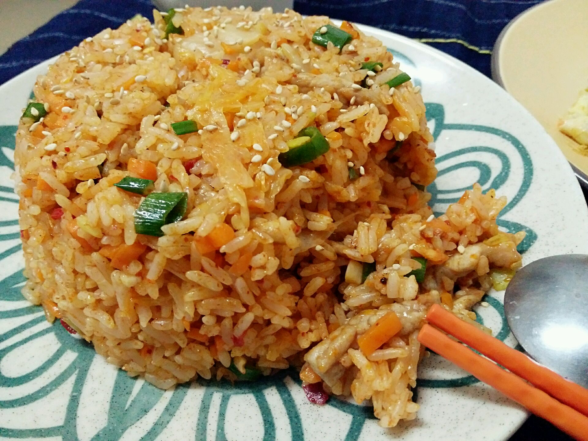 ZapPaLang: 韩式泡菜肉片炒饭 Kimchi and pork fried rice