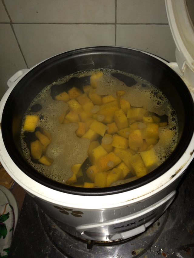 南瓜糖水的做法图解3