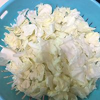 手撕包菜的做法图解1