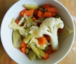 家常泡菜酸菜的做法