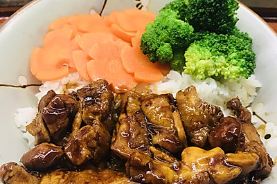 照烧鸡腿饭