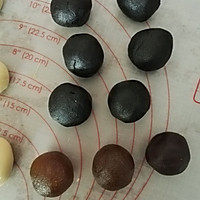 传统广式蛋黄月饼的做法图解7