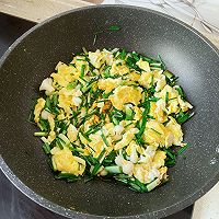 #寻味外婆乡传承春日宴#春天的味道/野葱炒鸡蛋的做法图解8