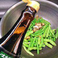 #肉食主义#油渣炒豆角的做法图解6
