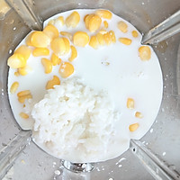 香浓丝滑牛奶玉米甜汤汁#洗手作羹汤#的做法图解3