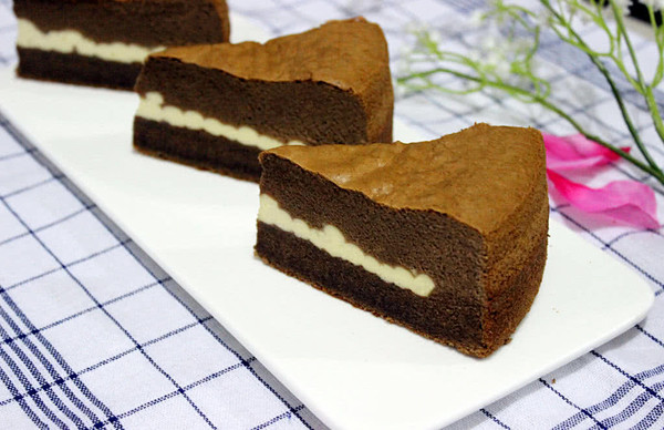 巧克力岩层蛋糕