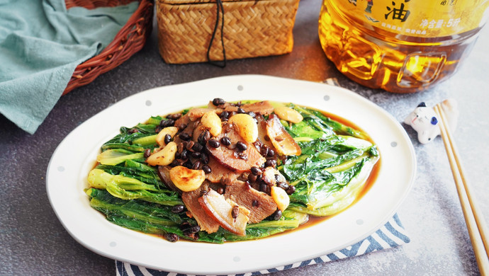 咸熏肉炒豉香油麦菜