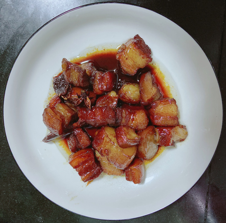 可以多吃两碗饭的【红烧肉】电饭煲版的做法