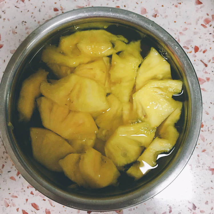 糖水菠萝的做法