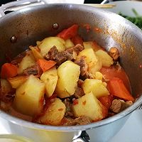 土豆番茄炖牛腩的做法图解7