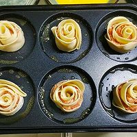多功能锅--六连盘玫瑰花抱蛋煎饺的做法图解8