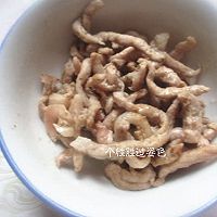 毛豆炒肉丝的做法图解3