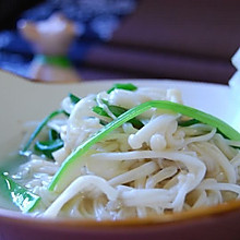 芥末金针菇（简单又好吃的冷菜）