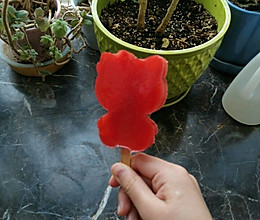 水晶草莓冰棍的做法