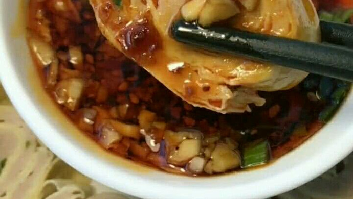 猪肉豆皮卷（凉菜）