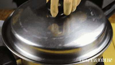 西芹炒蛋 | Lucky生活美食日记的做法图解3