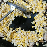 缤纷蛋炒饭的做法图解5