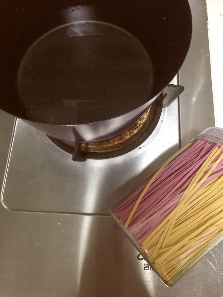 宝宝早餐，面条的做法图解1