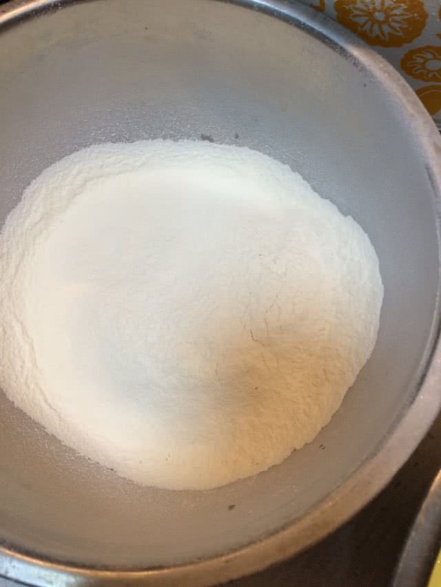纸杯蛋糕的做法图解1