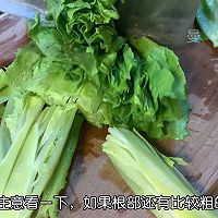 做个豆豉鲮鱼油麦菜的做法图解5