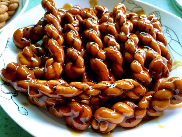 芝麻奶香脆麻花的做法图解6