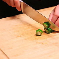 油淋秋葵嫩豆腐－迷迭香的做法图解4