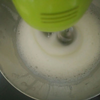 酸奶海绵杯子蛋糕(制作顺序优化版)的做法图解4