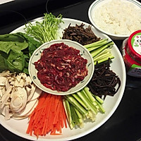 石锅拌饭(비빔밥/Bibimbap)的做法图解7