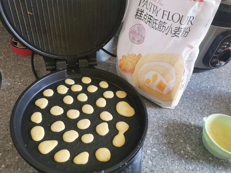 宝宝辅食--橙味小软饼的做法