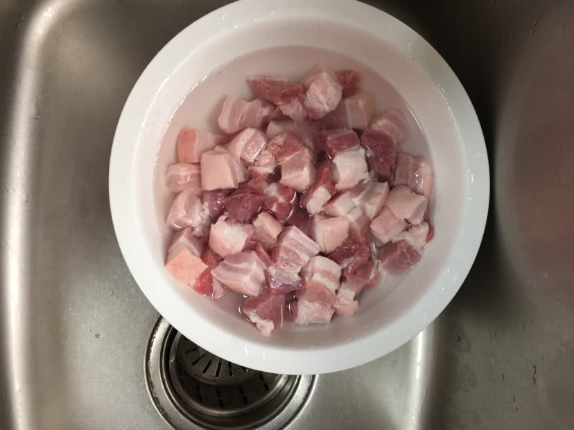 红烧肉的做法图解2