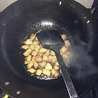 土豆焖肉块的做法图解2