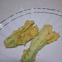 椒盐南瓜花的做法图解6