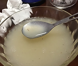 银耳雪梨浓汤的做法