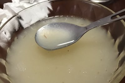 银耳雪梨浓汤
