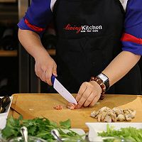 #轻食季怎么吃#不仅辣还有鲜，加拿大北极虾麻辣海鲜锅的做法图解2