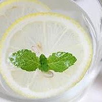 柠檬薄荷水的做法图解5