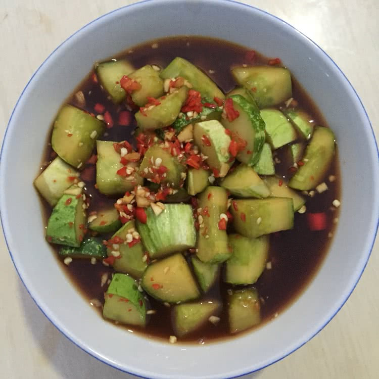 剁椒黄瓜的做法