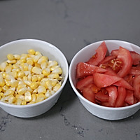#浪漫七夕 共度“食”光#番茄玉米虾仁的做法图解3