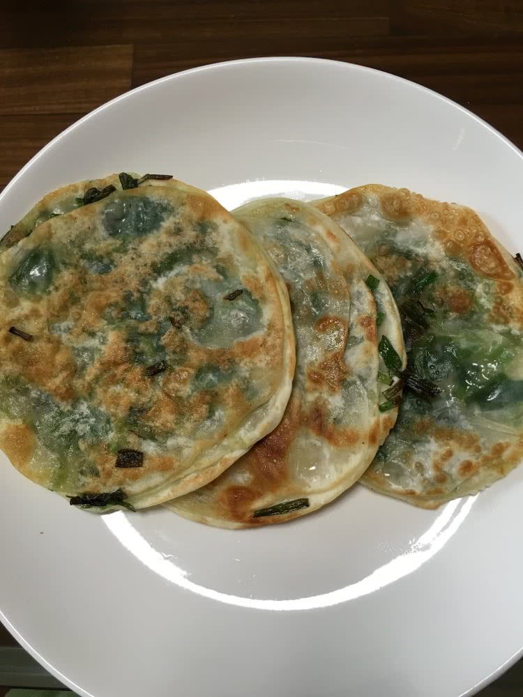 韭菜葱油饼的做法图解7